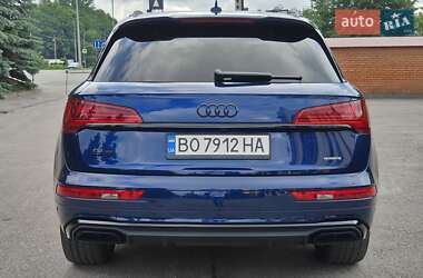 Внедорожник / Кроссовер Audi Q5 2023 в 