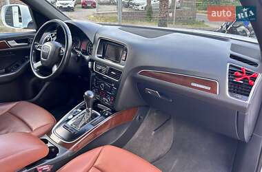 Внедорожник / Кроссовер Audi Q5 2012 в 