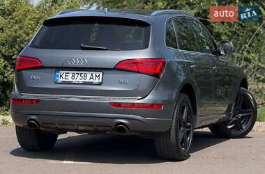 Внедорожник / Кроссовер Audi Q5 2015 в 