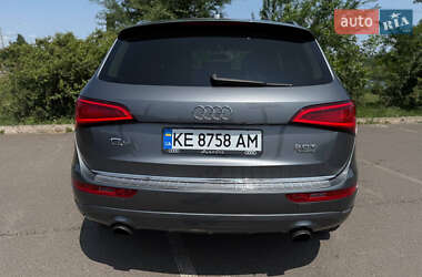 Внедорожник / Кроссовер Audi Q5 2015 в 