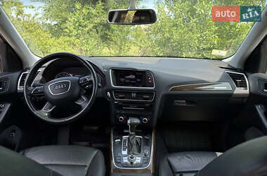 Внедорожник / Кроссовер Audi Q5 2015 в 
