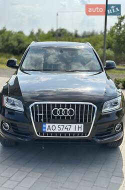 Позашляховик / Кросовер Audi Q5 2016 в Ужгороді