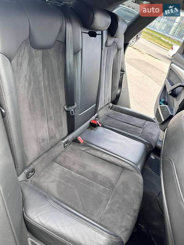 Внедорожник / Кроссовер Audi Q5 2017 в Николаеве