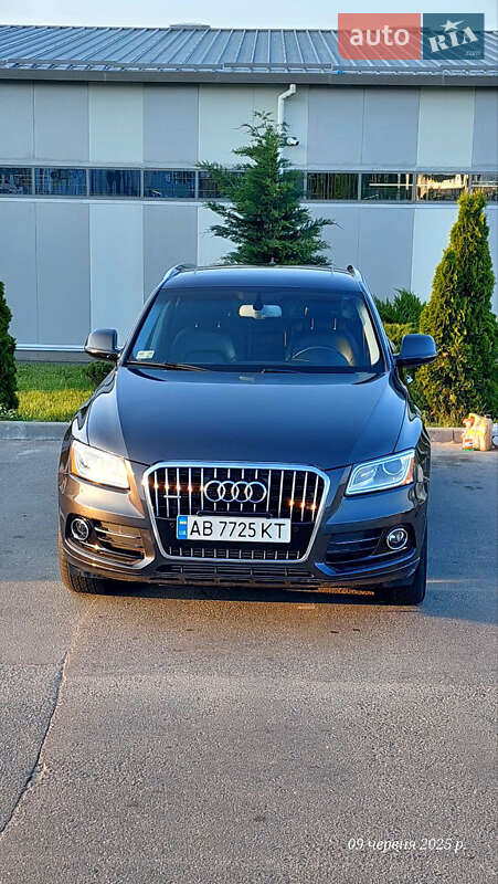 Внедорожник / Кроссовер Audi Q5 2016 в 