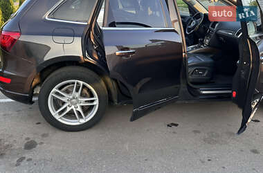 Внедорожник / Кроссовер Audi Q5 2016 в 