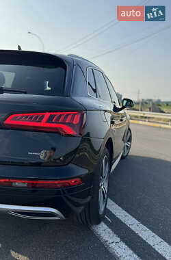 Внедорожник / Кроссовер Audi Q5 2019 в 