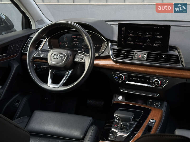 Внедорожник / Кроссовер Audi Q5 2021 в Ровно