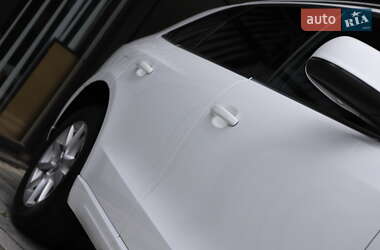 Позашляховик / Кросовер Audi Q5 2012 в 