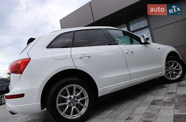 Позашляховик / Кросовер Audi Q5 2012 в 