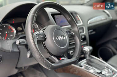 Внедорожник / Кроссовер Audi Q5 2016 в 