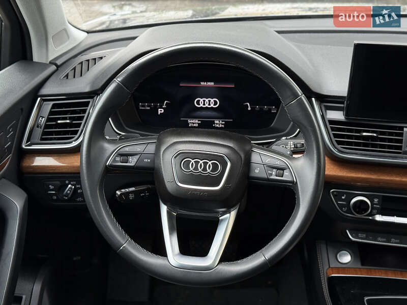Внедорожник / Кроссовер Audi Q5 2021 в Ровно