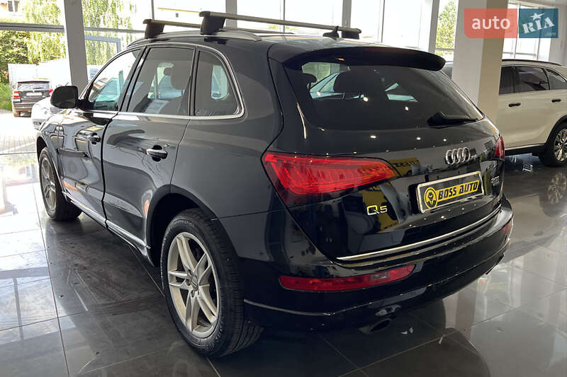 Внедорожник / Кроссовер Audi Q5 2015 в Шептицькому