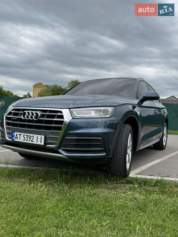 Внедорожник / Кроссовер Audi Q5 2018 в Ивано-Франковске