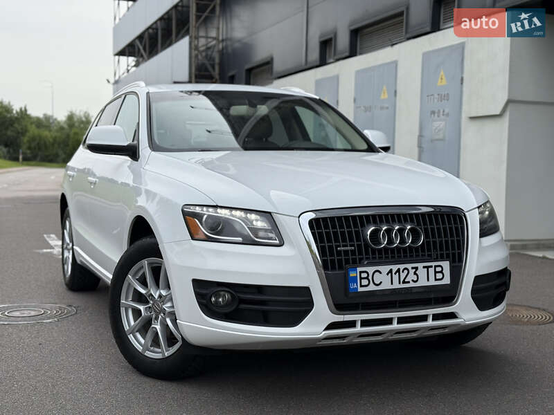 Внедорожник / Кроссовер Audi Q5 2011 в Киеве