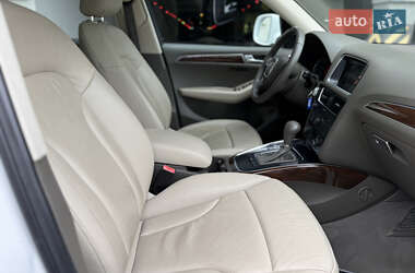 Внедорожник / Кроссовер Audi Q5 2011 в 