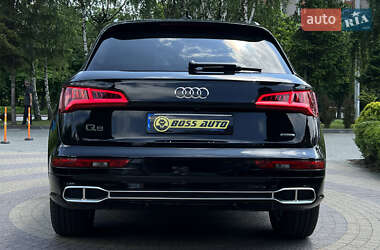Внедорожник / Кроссовер Audi Q5 2020 в 