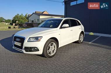 Внедорожник / Кроссовер Audi Q5 2016 в 
