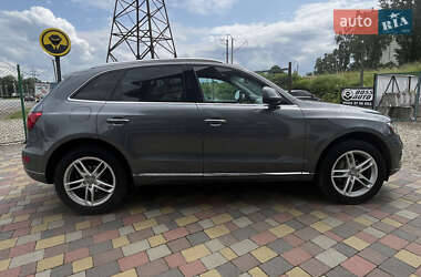 Внедорожник / Кроссовер Audi Q5 2015 в 
