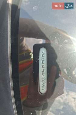 Внедорожник / Кроссовер Audi Q5 2021 в 