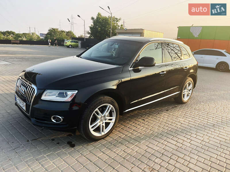 Внедорожник / Кроссовер Audi Q5 2016 в 
