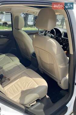 Внедорожник / Кроссовер Audi Q5 2014 в 