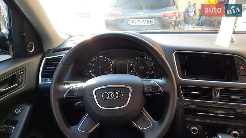 Позашляховик / Кросовер Audi Q5 2015 в Львові