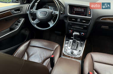 Внедорожник / Кроссовер Audi Q5 2015 в 