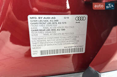 Внедорожник / Кроссовер Audi Q5 2019 в 