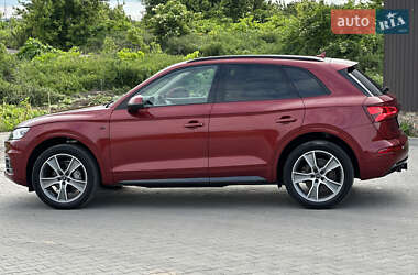 Внедорожник / Кроссовер Audi Q5 2019 в 