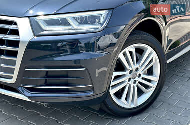 Внедорожник / Кроссовер Audi Q5 2019 в 