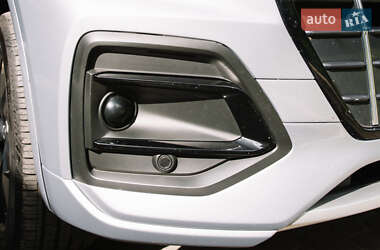 Позашляховик / Кросовер Audi Q5 2021 в 
