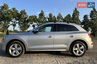 Внедорожник / Кроссовер Audi Q5 2019 в 