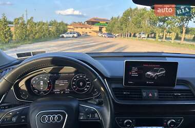 Внедорожник / Кроссовер Audi Q5 2019 в 