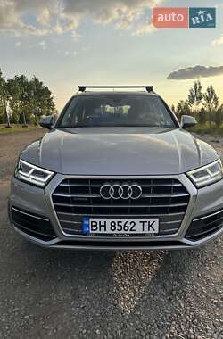 Внедорожник / Кроссовер Audi Q5 2019 в 