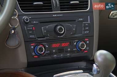 Внедорожник / Кроссовер Audi Q5 2010 в 