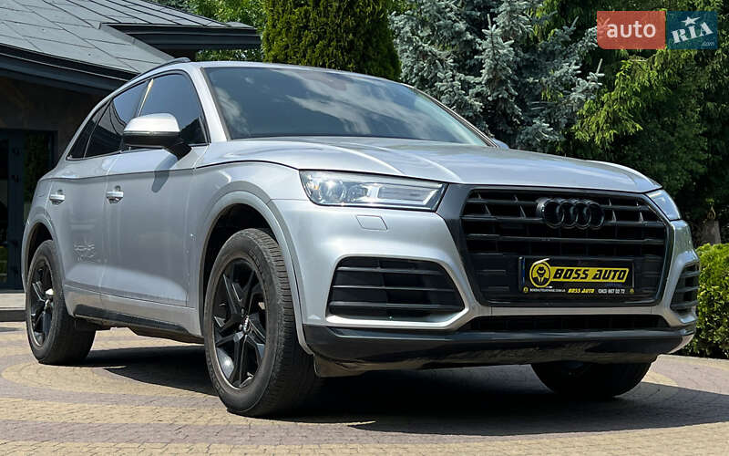 Внедорожник / Кроссовер Audi Q5 2019 в Львове