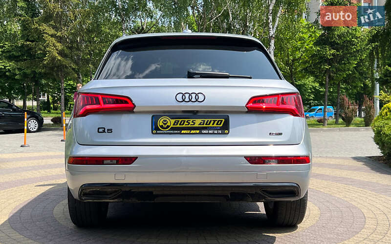 Внедорожник / Кроссовер Audi Q5 2019 в Львове