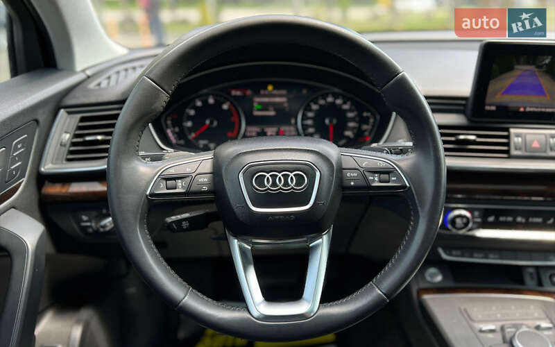 Внедорожник / Кроссовер Audi Q5 2019 в Львове