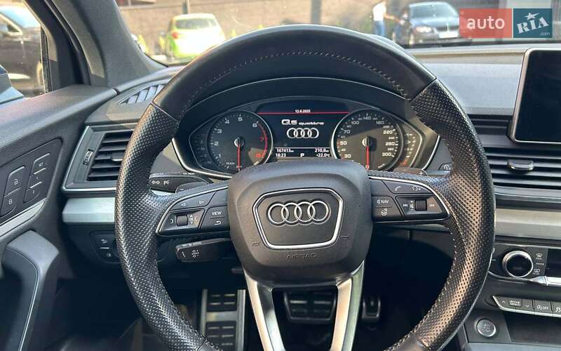 Внедорожник / Кроссовер Audi Q5 2017 в Черновцах