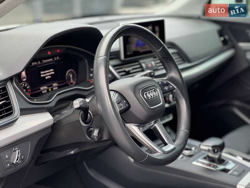 Внедорожник / Кроссовер Audi Q5 2018 в Львове фото 7 Внедорожник / Кроссовер Audi Q5 2018 в Львове
