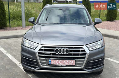 Внедорожник / Кроссовер Audi Q5 2019 в 