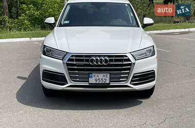 Внедорожник / Кроссовер Audi Q5 2018 в Киеве