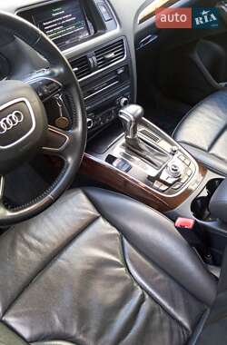 Внедорожник / Кроссовер Audi Q5 2015 в 