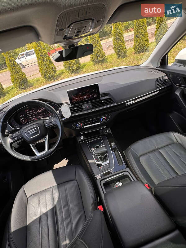 Позашляховик / Кросовер Audi Q5 2018 в Дрогобичі