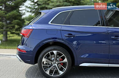 Внедорожник / Кроссовер Audi Q5 2023 в 