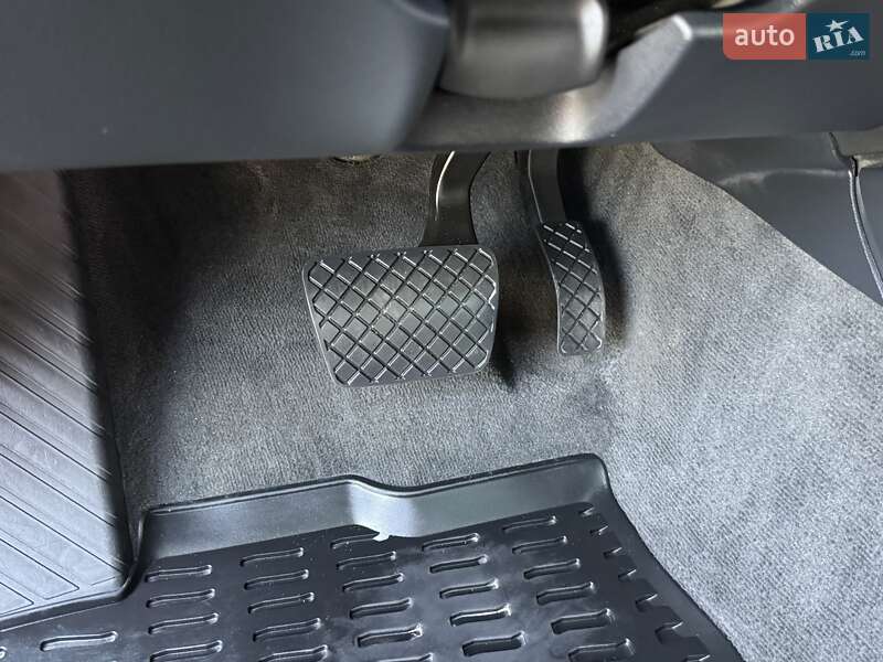 Внедорожник / Кроссовер Audi Q5 2012 в Луцке