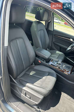 Внедорожник / Кроссовер Audi Q5 2018 в 