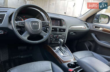 Внедорожник / Кроссовер Audi Q5 2012 в 