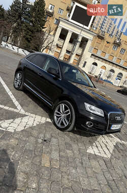 Внедорожник / Кроссовер Audi Q5 2015 в 