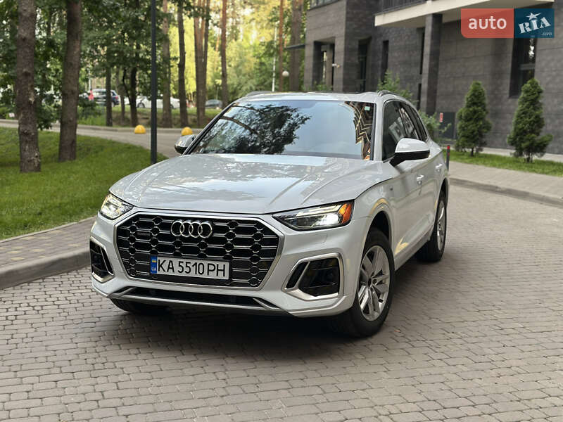 Внедорожник / Кроссовер Audi Q5 2021 в Броварах